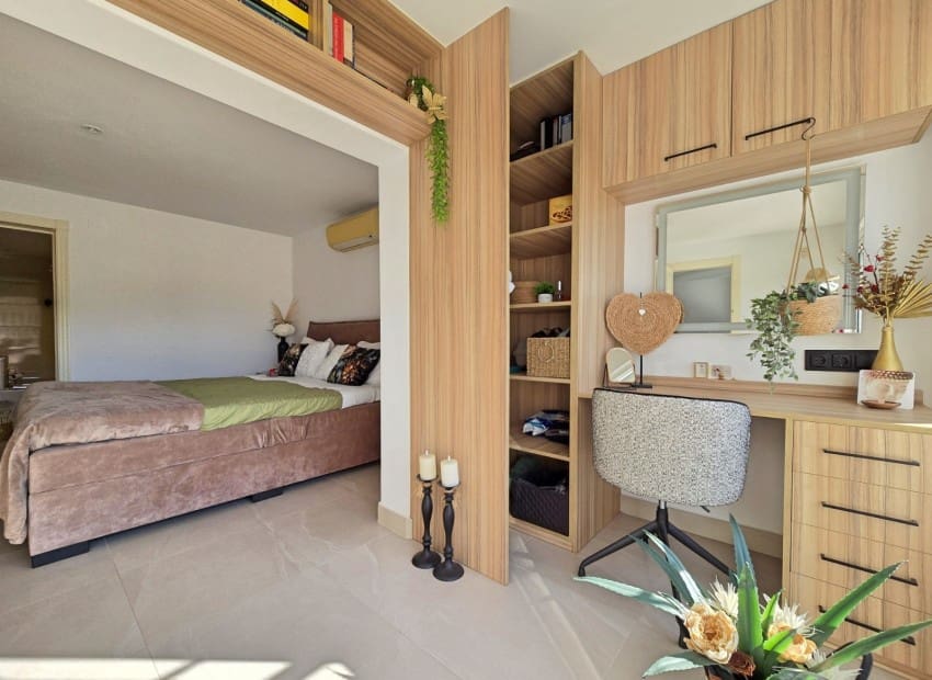Chalet de 4 habitaciones en Alfaz del Pi / L'Alfàs del Pi en venta con piscina garaje - 875.000 € (Ref: 10104272)