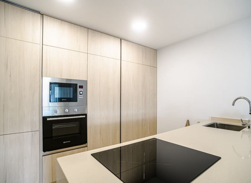 2 bedroom Penthouse for sale in Los Altos with pool garage - € 349,900 (Ref: 10110390)