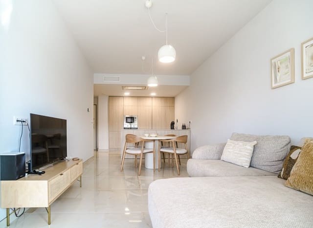 2 bedroom Penthouse for sale in Los Altos with pool garage - € 349,900 (Ref: 10110390)