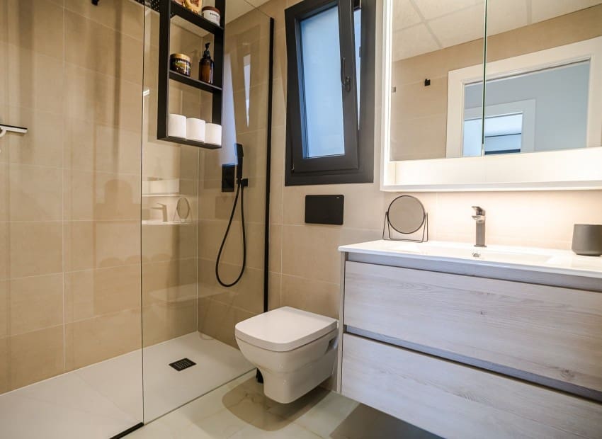2 bedroom Penthouse for sale in Los Altos with pool garage - € 349,900 (Ref: 10110390)