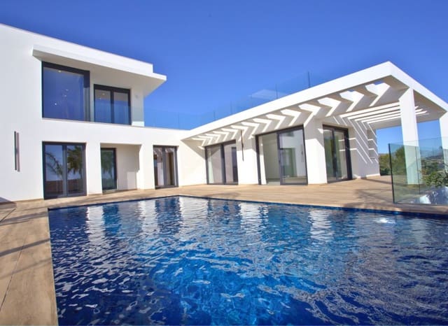 3 sovrum Villa till salu i Teulada Pueblo, Teulada-Moraira med pool garage - 2 250 000 € (Ref: 10117478)