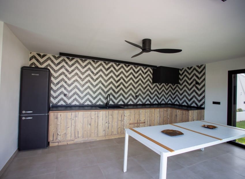 3 slaapkamer Villa te koop in Denia met zwembad garage - € 1.595.000 (Ref: 10118078)