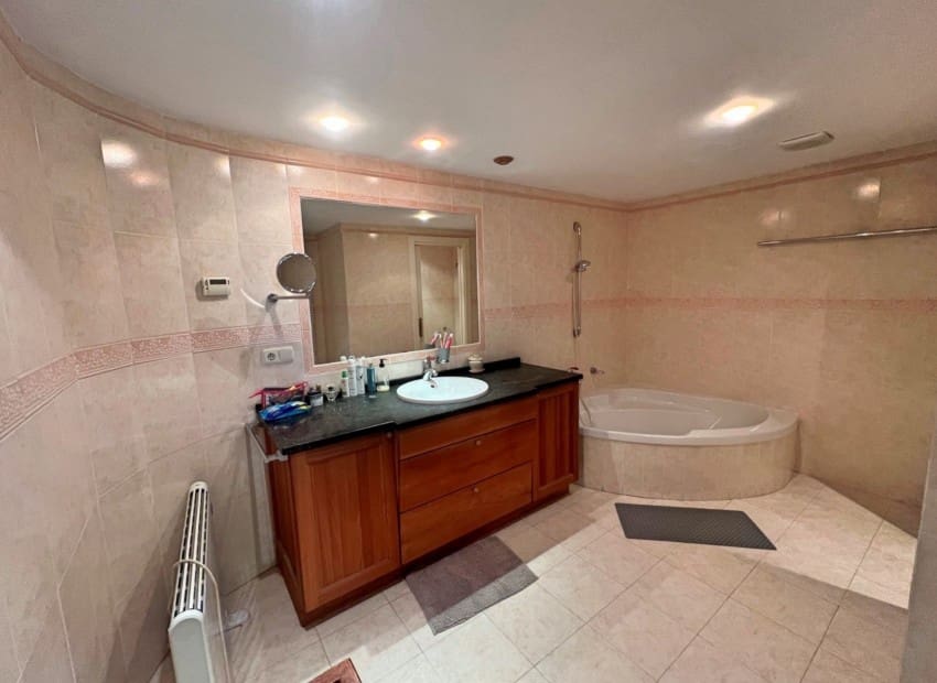 Apartamento de 3 habitaciones en Altea la Vella en venta con piscina garaje - 669.000 € (Ref: 10121039)