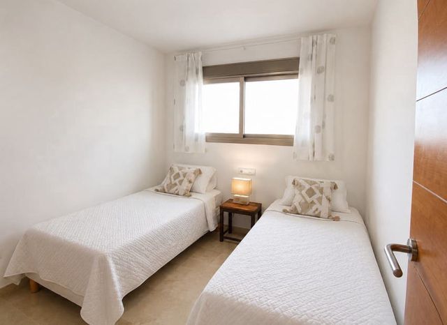 2 soverom Leilighet til salgs i Albir, Alfaz del Pi / L'Alfàs del Pi med svømmebasseng garasje - € 385 000 (Ref: 10125114)