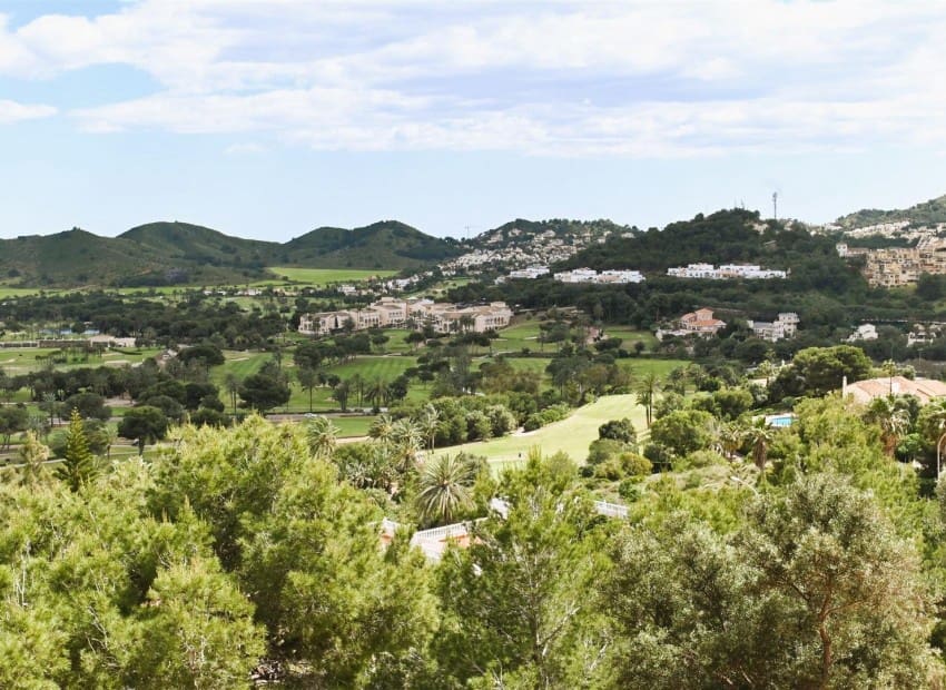 3 quarto Apartamento para venda em La Manga Club com piscina - 225 000 € (Ref: 10132918)