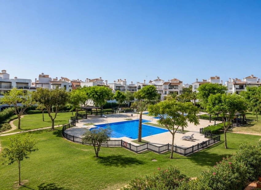 2 sypialnia Apartament na sprzedaż w La Torre Golf Resort z basenem - 165 000 € (Ref: 10132936)