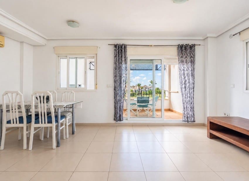 2 quarto Apartamento para venda em La Manga Club com piscina - 135 000 € (Ref: 10132938)