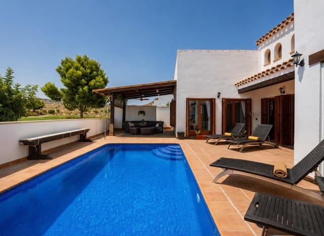 4 soverom Villa til salgs i El Valle Golf Resort, Murcia by med svømmebasseng - € 525 000 (Ref: 10132947)