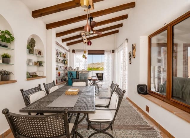 4 slaapkamer Villa te koop in El Valle Golf Resort, Murcia stad met zwembad - € 510.000 (Ref: 10132947)