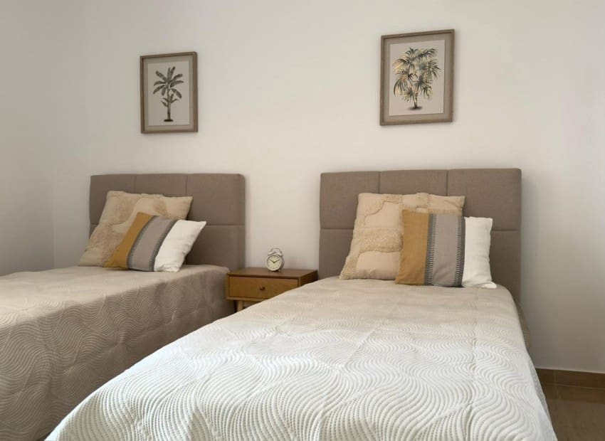 3 slaapkamer Appartement te koop in Benidorm met zwembad garage - € 450.000 (Ref: 10136523)