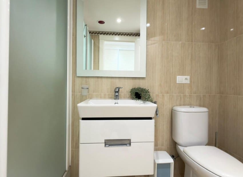 3 slaapkamer Appartement te koop in Benidorm met zwembad garage - € 450.000 (Ref: 10136523)