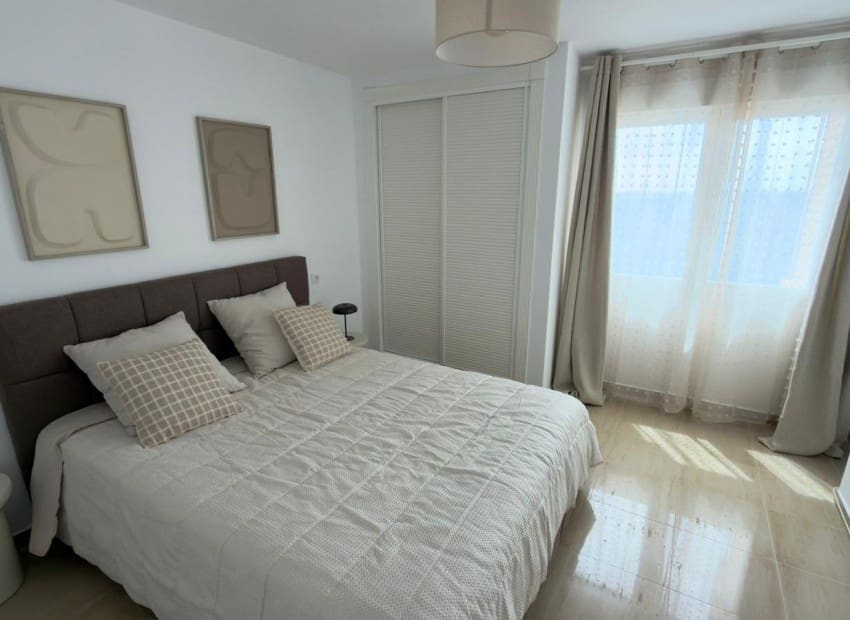 3 slaapkamer Appartement te koop in Benidorm met zwembad garage - € 450.000 (Ref: 10136523)