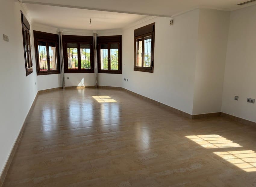 3 soveværelse Semi-Rækkehus til salg i Alfaz del Pi / L'Alfas del Pi med swimmingpool garage - € 575.000 (Ref: 10140295)