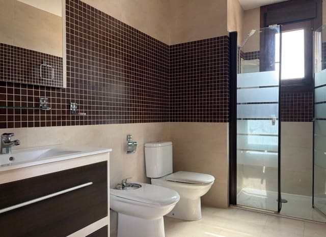 3 soveværelse Semi-Rækkehus til salg i Escandinavia - Cautivador, Alfaz del Pi / L'Alfàs del Pi med swimmingpool garage - € 575.000 (Ref: 10140295)