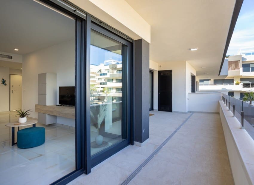 2 slaapkamer Appartement te koop in Los Altos met zwembad garage - € 279.000 (Ref: 10145158)