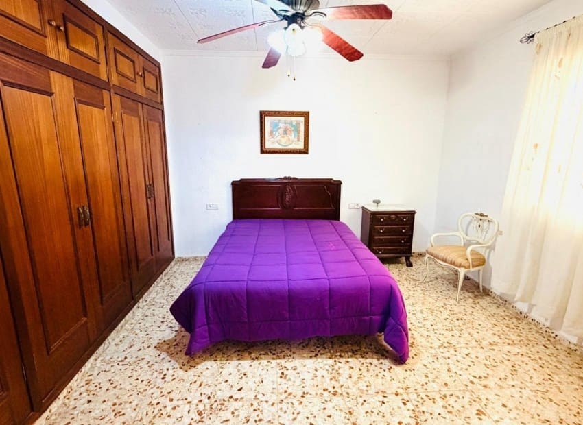 4 soveværelse Finca/Landehus til salg i Crevillente / Crevillent med swimmingpool - € 300.000 (Ref: 10145159)