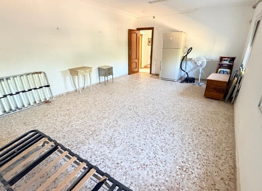 4 soveværelse Finca/Landehus til salg i Crevillente / Crevillent med swimmingpool - € 300.000 (Ref: 10145159)