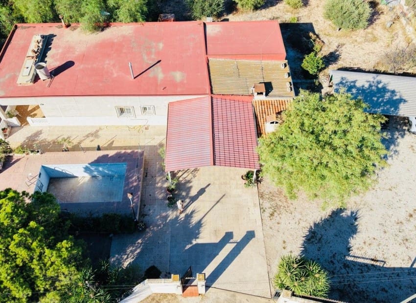 4 soveværelse Finca/Landehus til salg i Crevillente / Crevillent med swimmingpool - € 300.000 (Ref: 10145159)