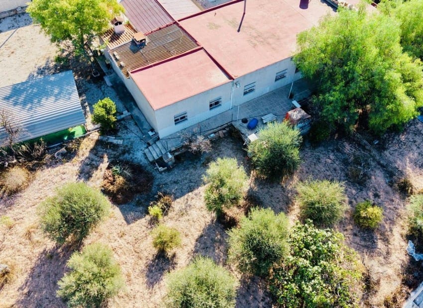 4 soveværelse Finca/Landehus til salg i Crevillente / Crevillent med swimmingpool - € 300.000 (Ref: 10145159)