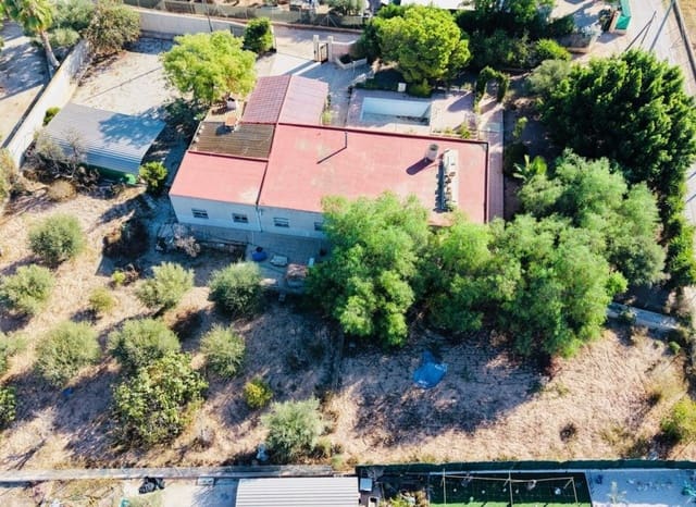 4 soveværelse Finca/Landehus til salg i Crevillente / Crevillent med swimmingpool - € 300.000 (Ref: 10145159)