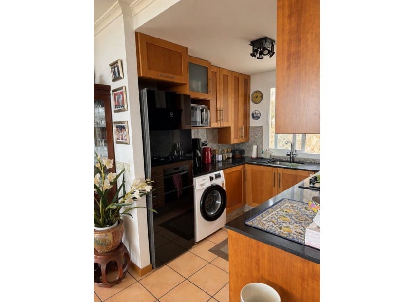 2 bedroom Apartment for sale in Altea with pool garage - € 475,000 (Ref: 10145664)
