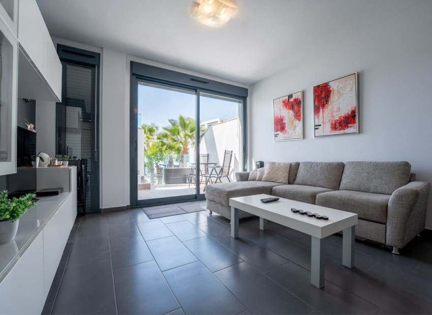 2 camera da letto Attico in vendita in Punta Prima con piscina garage - 299.900 € (Rif: 10147439)