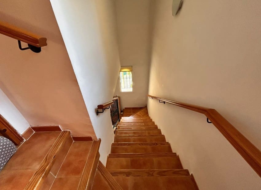 3 soveværelse Villa til salg i Altea med swimmingpool garage - € 400.000 (Ref: 10148002)