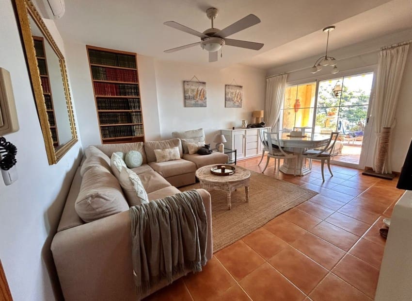 3 soveværelse Villa til salg i Altea med swimmingpool garage - € 400.000 (Ref: 10148002)