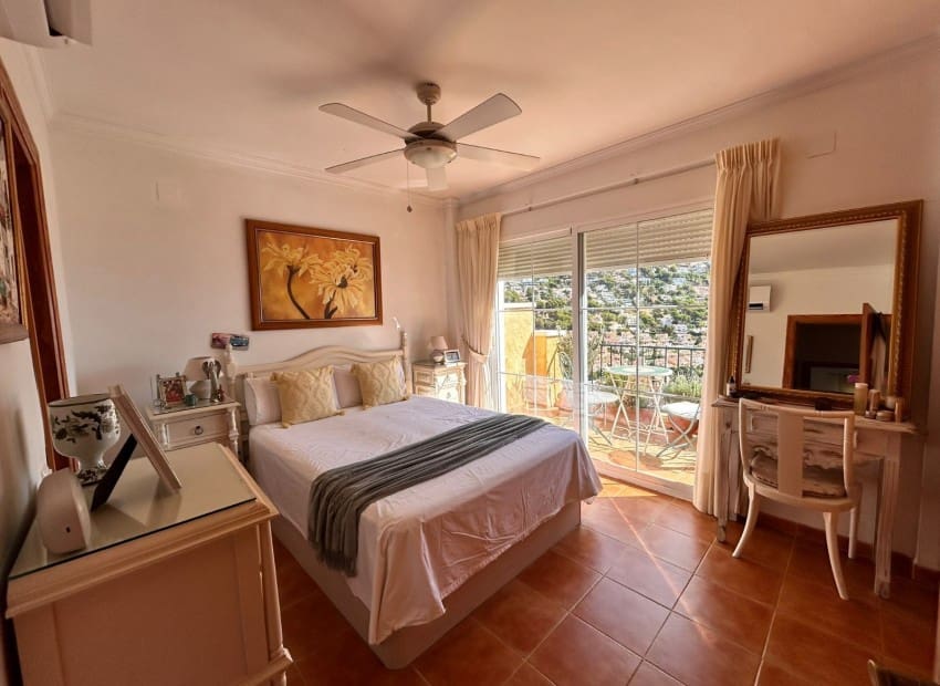 3 soveværelse Villa til salg i Altea med swimmingpool garage - € 400.000 (Ref: 10148002)