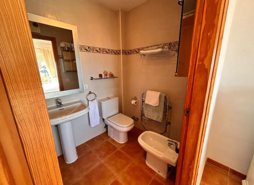 3 soveværelse Villa til salg i Altea med swimmingpool garage - € 400.000 (Ref: 10148002)