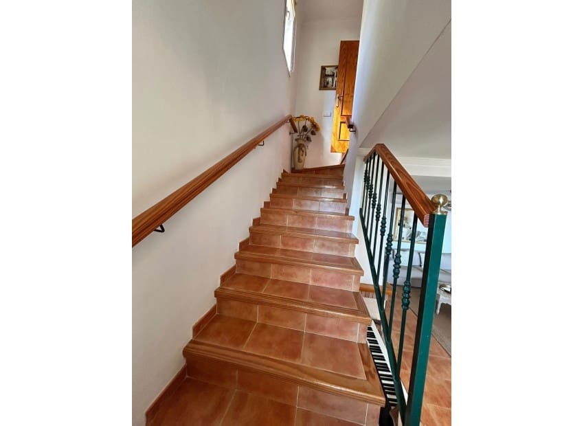 3 soveværelse Villa til salg i Altea med swimmingpool garage - € 400.000 (Ref: 10148002)