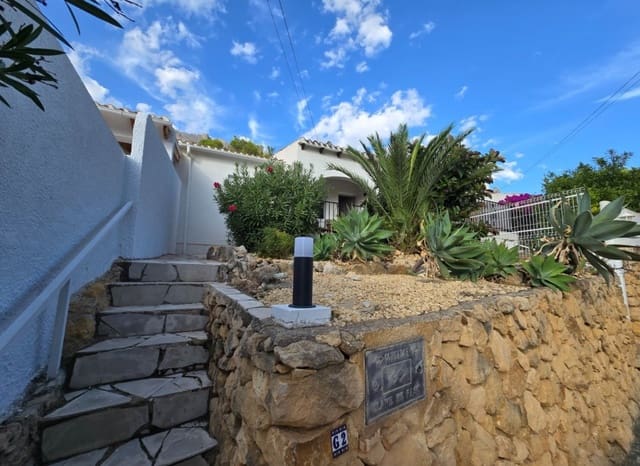 2 soveværelse Villa til salg i Alhama Springs, Altea med swimmingpool - € 220.000 (Ref: 10148130)