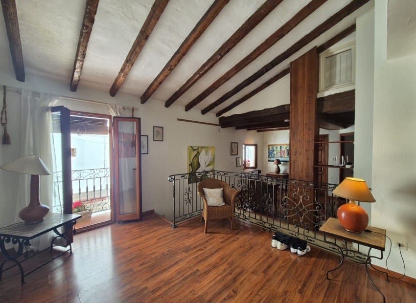 4 sovrum Semi-fristående Villa till salu i Altea med garage - 790 000 € (Ref: 10148843)