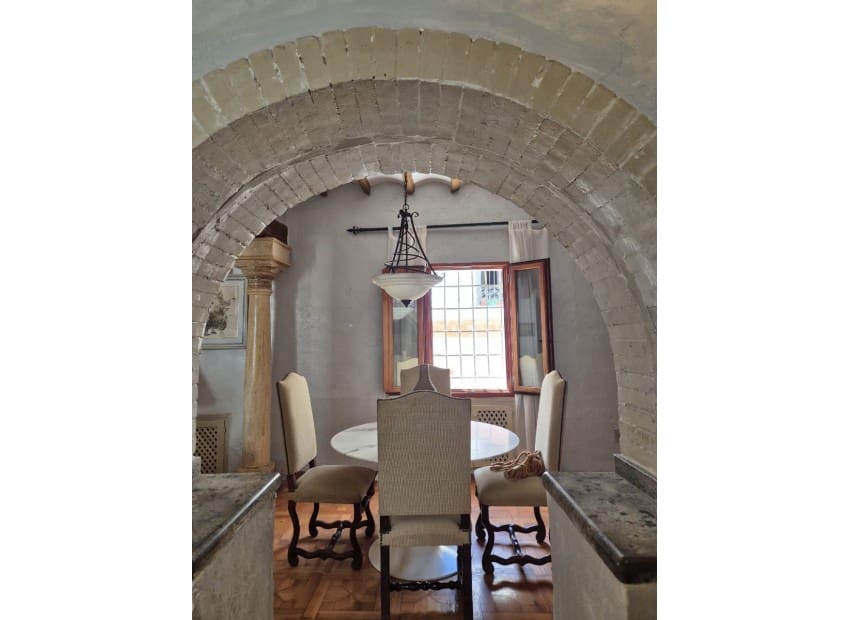 4 sovrum Semi-fristående Villa till salu i Altea med garage - 790 000 € (Ref: 10148843)