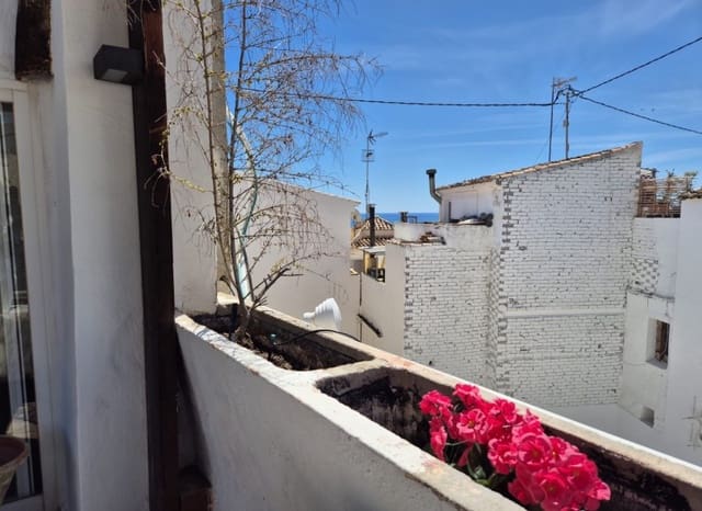 4 sovrum Semi-fristående Villa till salu i Altea med garage - 790 000 € (Ref: 10148843)