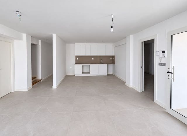 5 bedroom Villa for sale in Albir, Alfaz del Pi / L'Alfàs del Pi with pool garage - € 840,000 (Ref: 10150543)