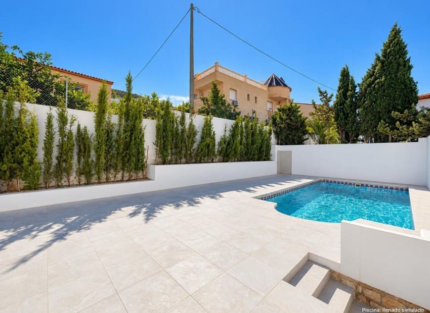 5 bedroom Villa for sale in Albir with pool garage - € 840,000 (Ref: 10150543)
