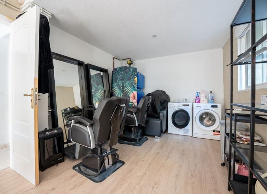 5 slaapkamer Villa te koop in Ciudad Quesada met zwembad garage - € 595.000 (Ref: 10160069)