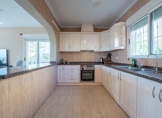 5 slaapkamer Villa te koop in Ciudad Quesada, Rojales met zwembad garage - € 595.000 (Ref: 10160069)
