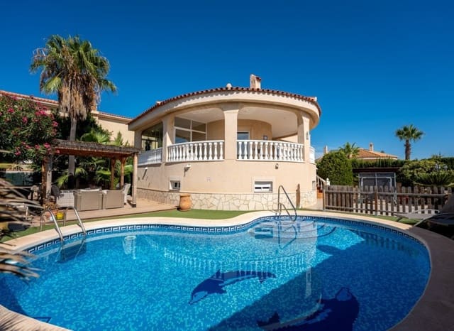 5 slaapkamer Villa te koop in Ciudad Quesada, Rojales met zwembad garage - € 595.000 (Ref: 10160069)