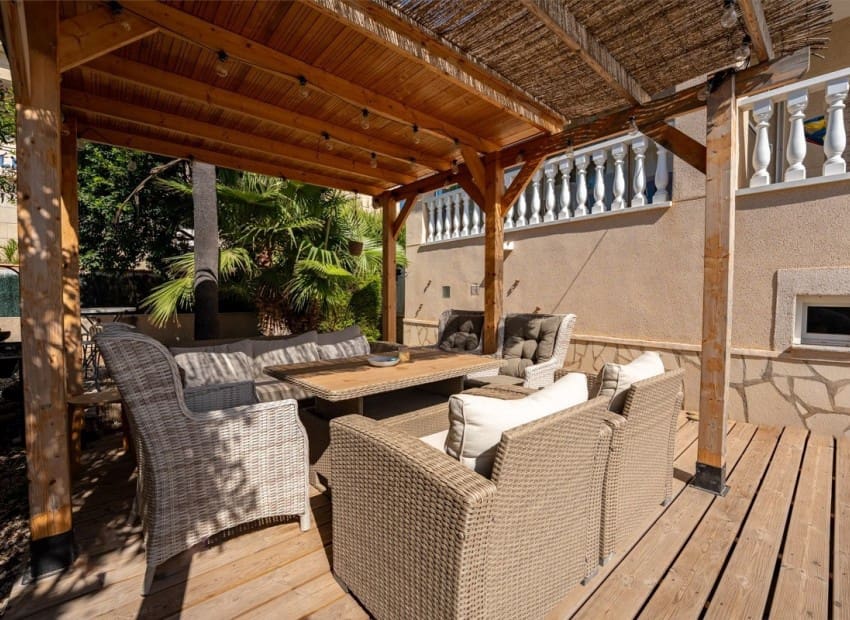 5 slaapkamer Villa te koop in Ciudad Quesada met zwembad garage - € 595.000 (Ref: 10160069)