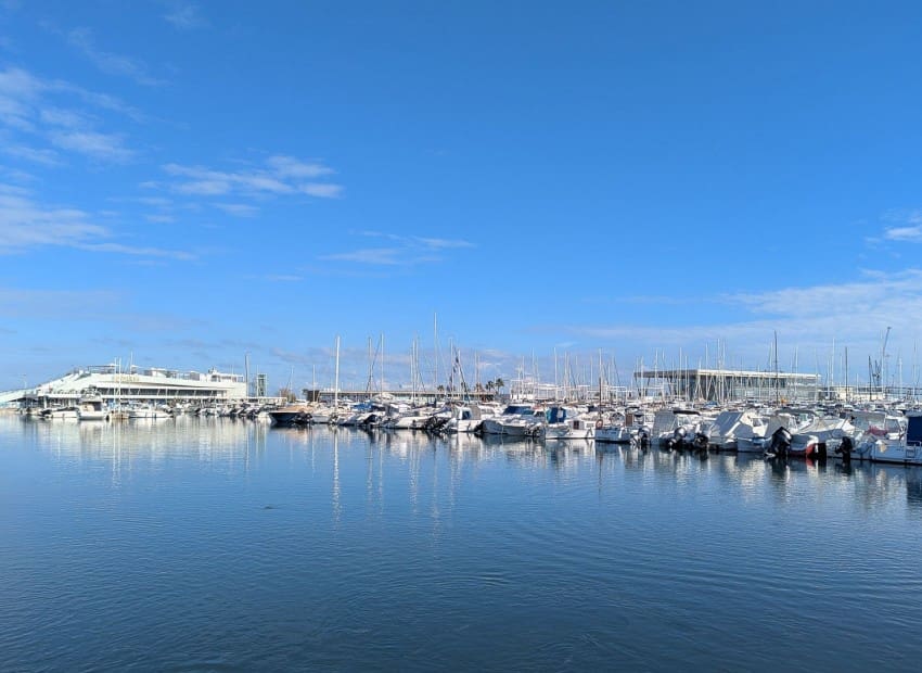 Chalet de 2 habitaciones en Dénia en venta - 590.000 € (Ref: 10165412)