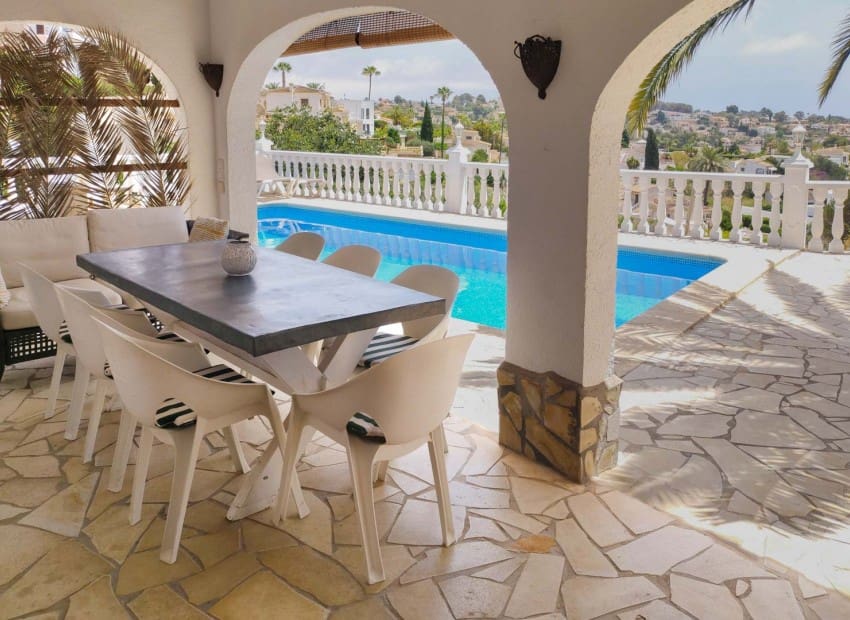4 soverom Villa til salgs i Benissa med svømmebasseng garasje - € 695 000 (Ref: 10165413)