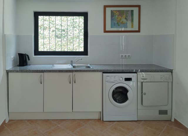 4 soverom Villa til salgs i Benissa med svømmebasseng garasje - € 695 000 (Ref: 10165413)