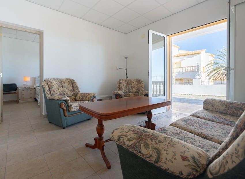 4 soveværelse Villa til salg i Calpe / Calp med swimmingpool garage - € 649.000 (Ref: 10165414)
