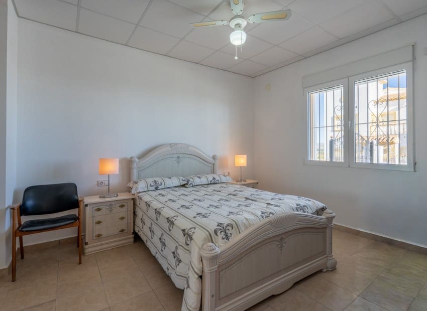 4 soveværelse Villa til salg i Calpe / Calp med swimmingpool garage - € 649.000 (Ref: 10165414)