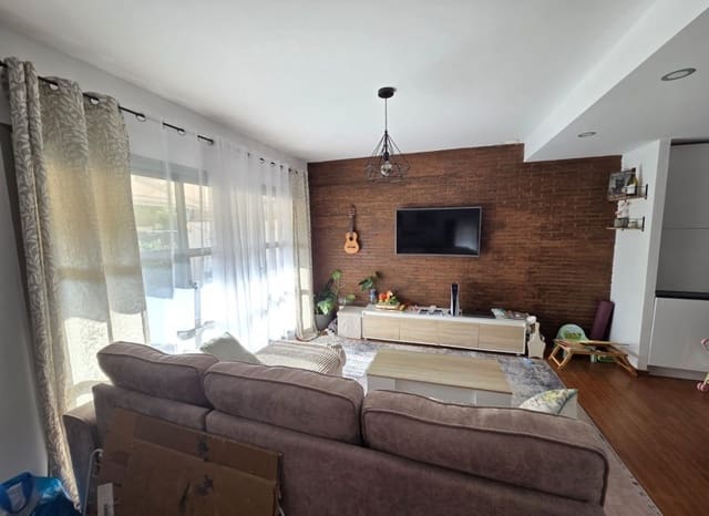 Casa de 2 habitaciones en Alhama Springs, Altea en venta con piscina garaje - 249.000 € (Ref: 10165541)