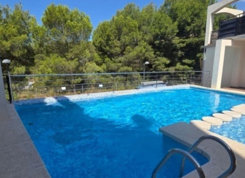 2 bedroom Townhouse for sale in Altea with pool garage - € 249,000 (Ref: 10165541)