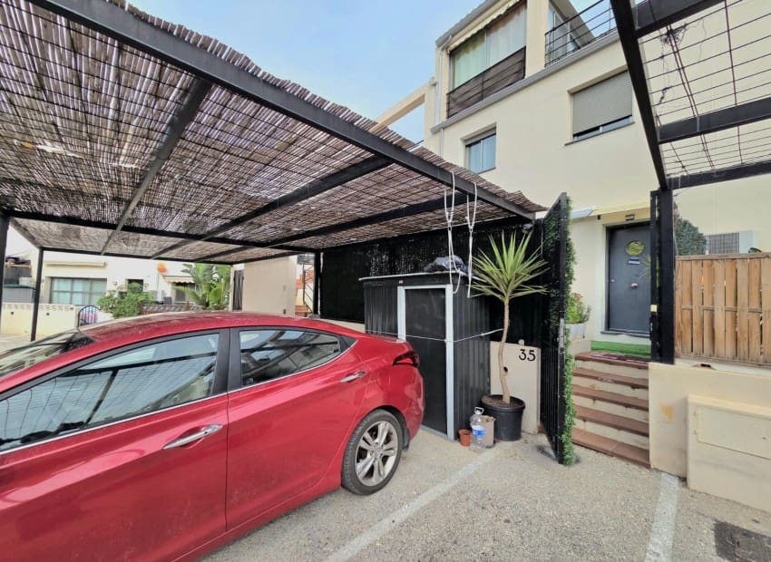 2 bedroom Townhouse for sale in Altea with pool garage - € 249,000 (Ref: 10165541)