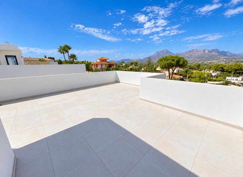 4 soveværelse Villa til salg i Albir med swimmingpool garage - € 890.000 (Ref: 10169161)
